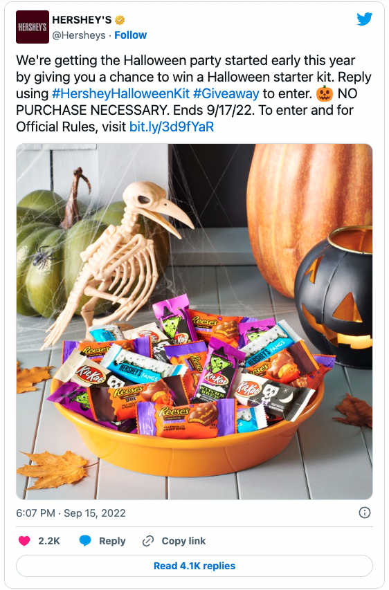 10 Spooky Ideas for Captivating Halloween Social Media Posts